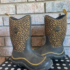 Kids Muck Leopard Print Roper Boots Size 13